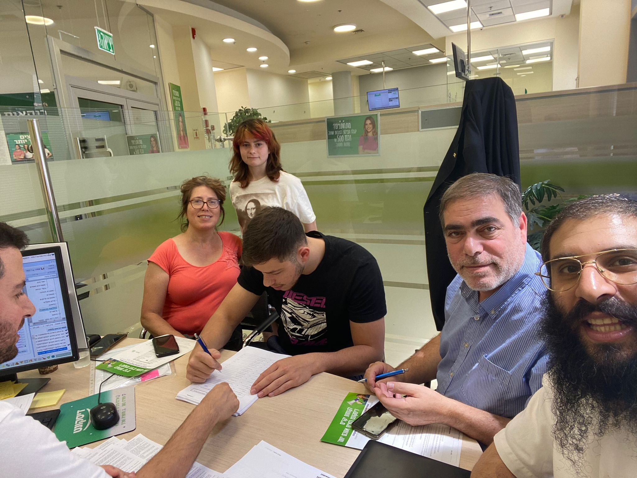 לווה אחד, ערב אחד, משפחה שלמה בחתימות , כי לב המשכנתאות זה הבית שלכם!